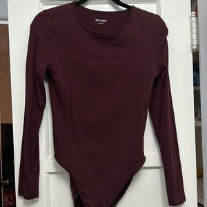 Old navy long sleeve bodysuit burgundy